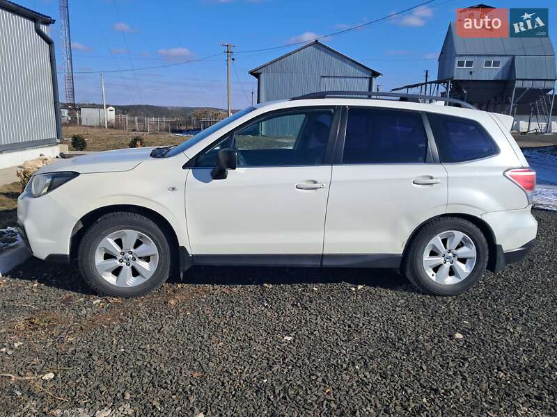 Subaru Forester (2016)