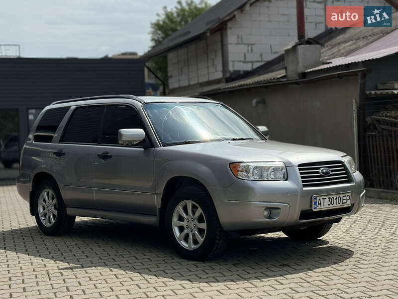 Subaru Forester (2008)