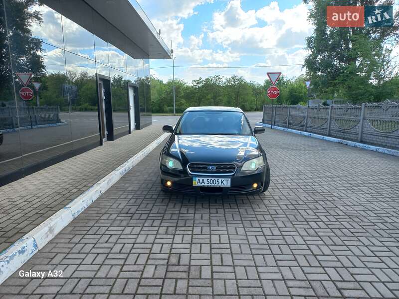 Subaru Legacy (2005)