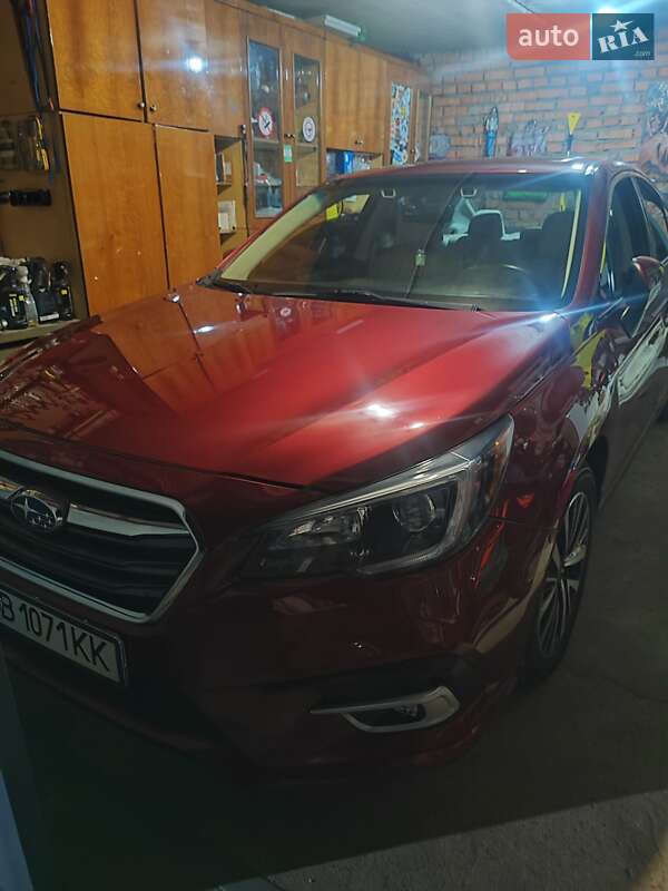 Subaru Legacy (2018)