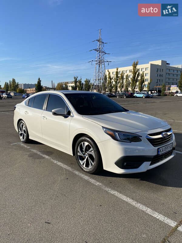 Subaru Legacy (2020)