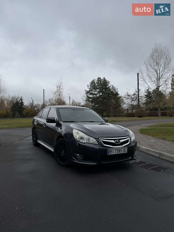 Subaru Legacy (2010)