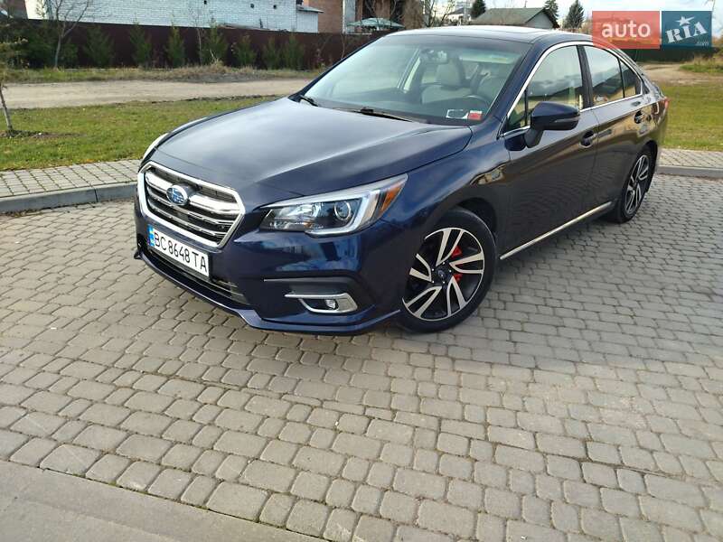 Subaru Legacy (2017)