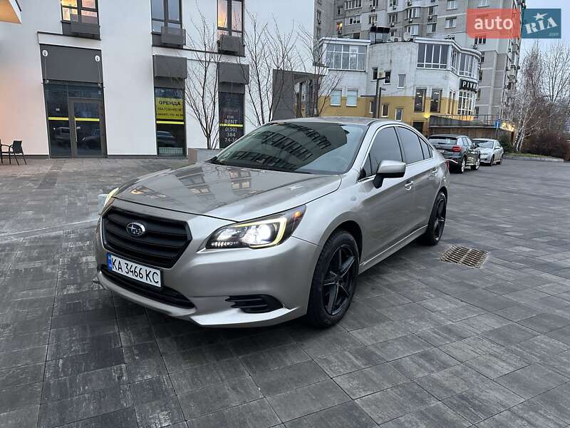 Subaru Legacy (2014)