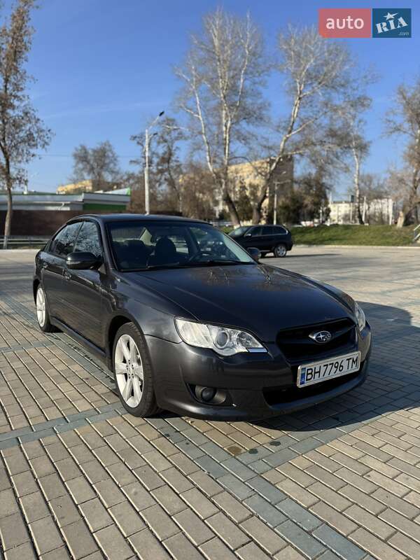 Subaru Legacy (2008)
