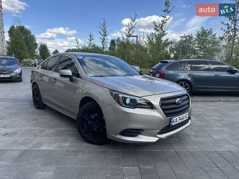 Subaru Legacy (2014)