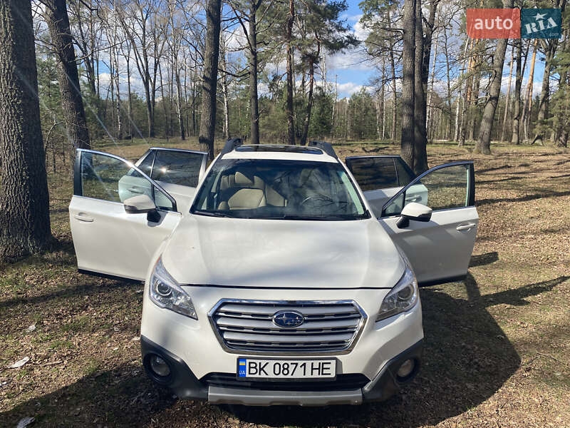 Subaru Outback (2015)