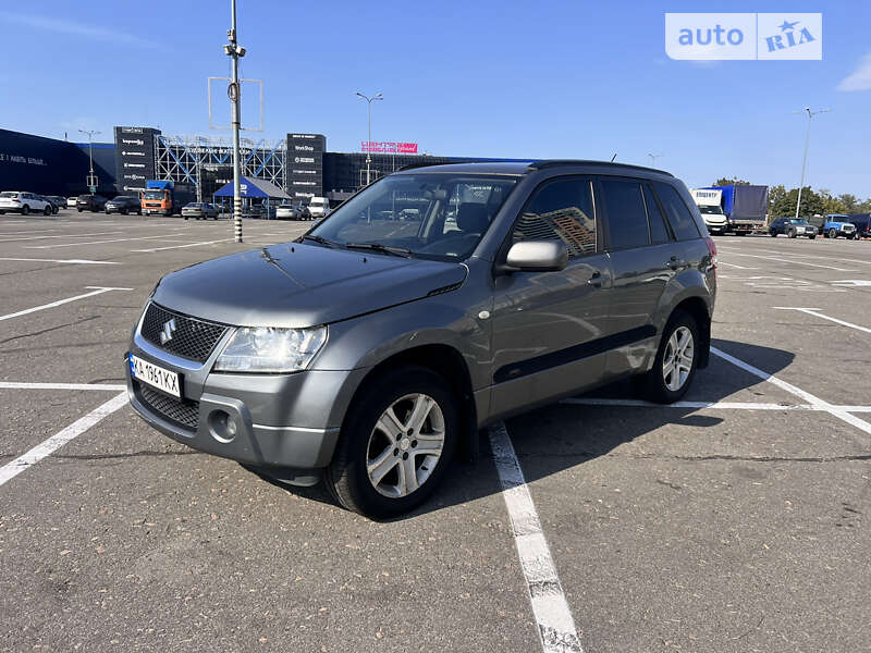 Suzuki Grand vitara (2007)