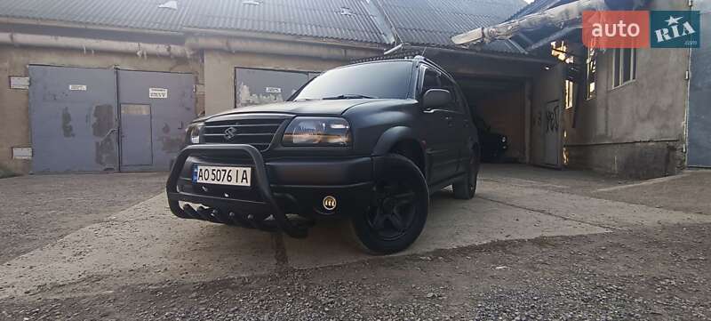 Suzuki Grand vitara (2003)