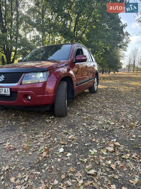 Suzuki Grand vitara (2008)