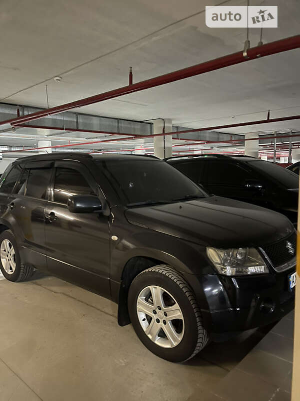 Suzuki Grand vitara (2006)