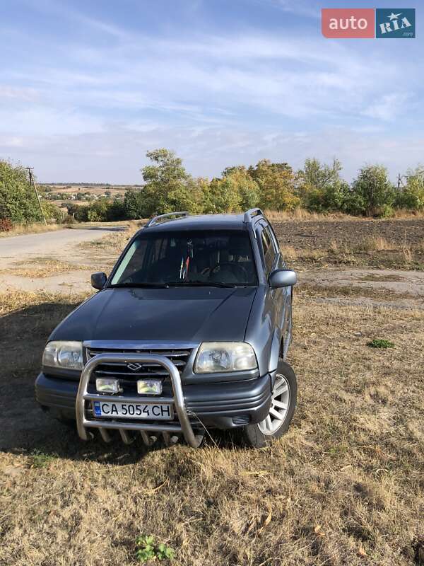 Suzuki Grand vitara (2004)