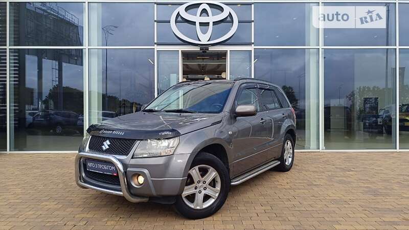 Suzuki Grand vitara (2005)