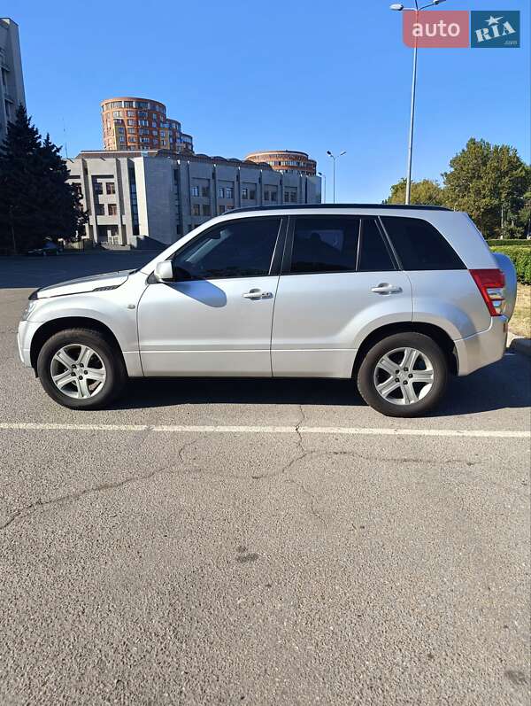 Suzuki Grand vitara (2007)