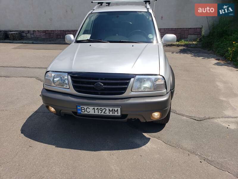Suzuki Grand vitara (2005)