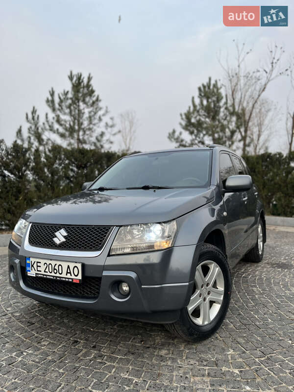 Suzuki Grand vitara (2006)