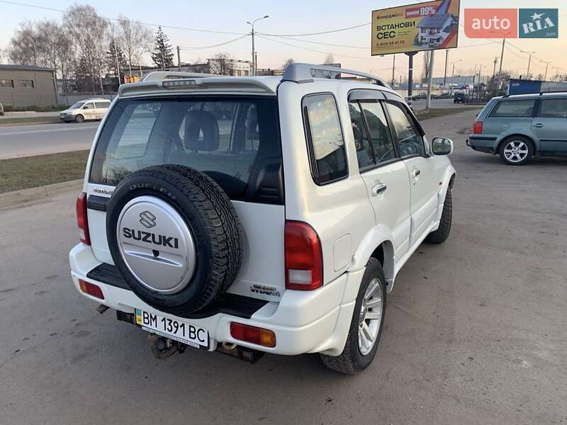 Suzuki Grand vitara (2005)