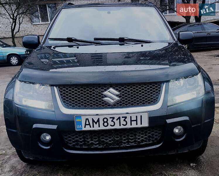 Suzuki Grand vitara (2008)