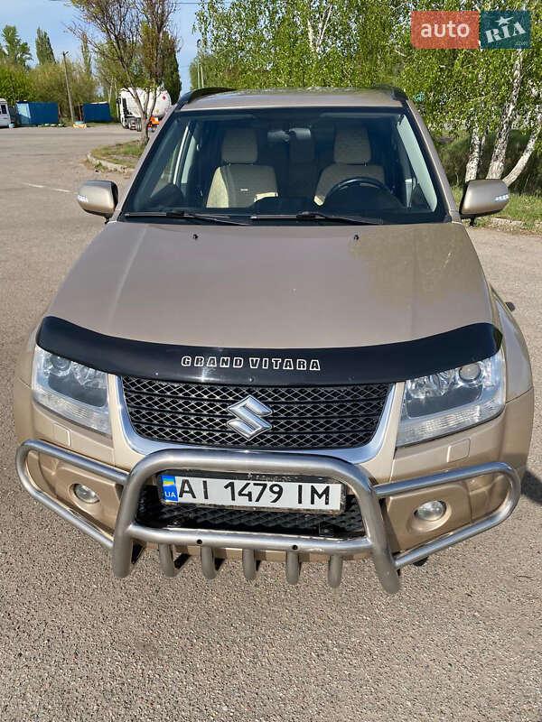 Suzuki Grand vitara (2010)