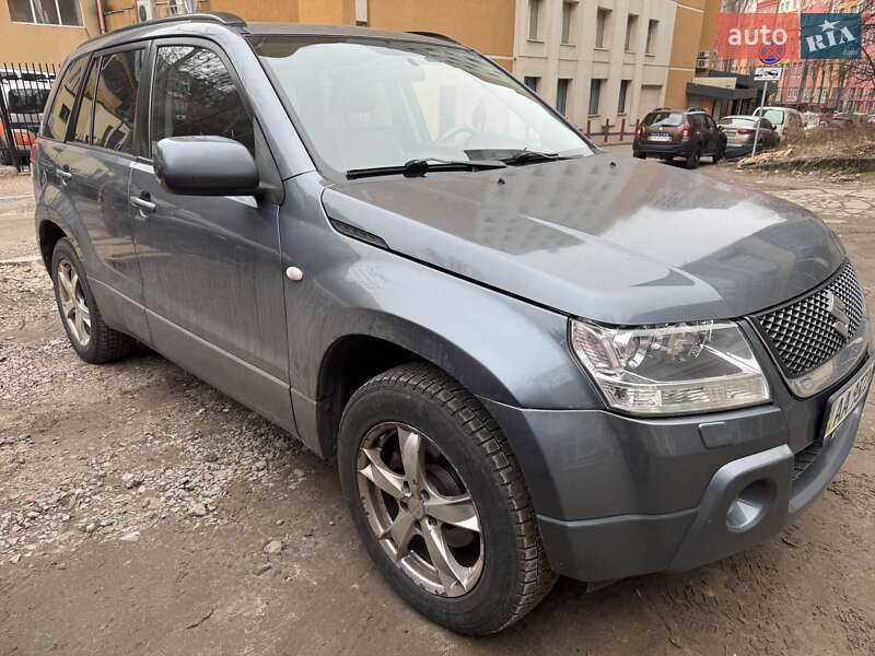 Suzuki Grand vitara (2006)
