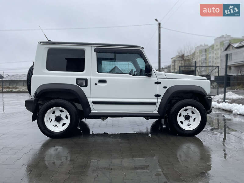 Suzuki Jimny (2021)