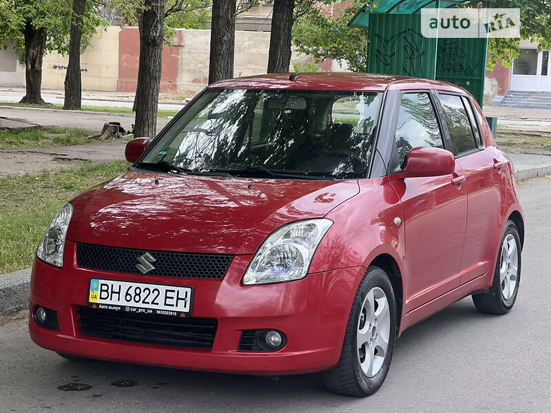 Suzuki Swift (2005)