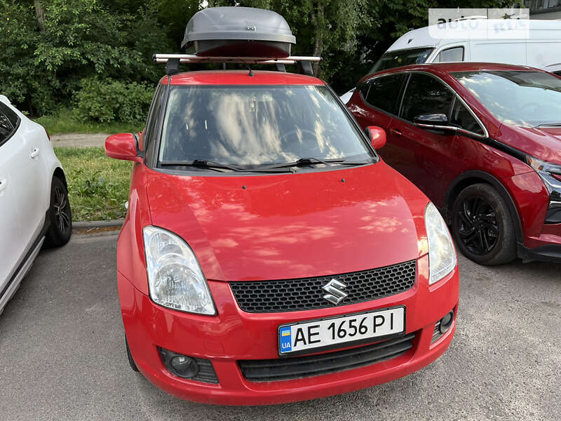 Suzuki Swift (2010)