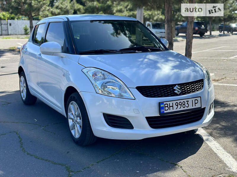 Suzuki Swift (2012)