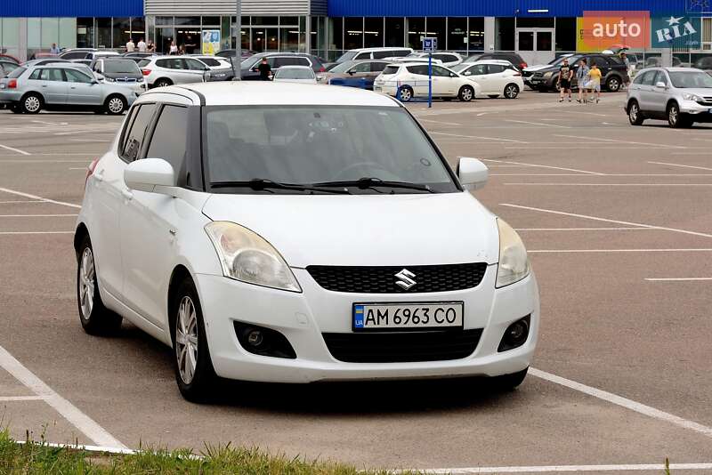 Suzuki Swift (2013)