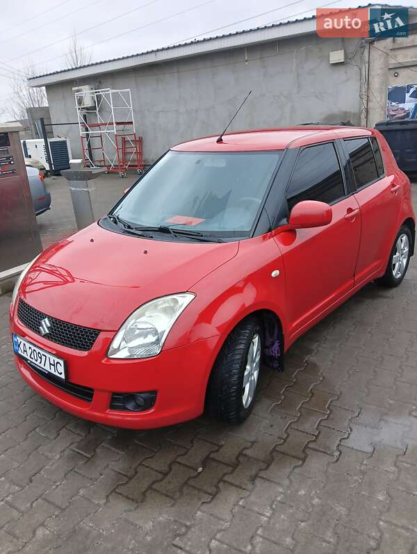 Suzuki Swift (2008)