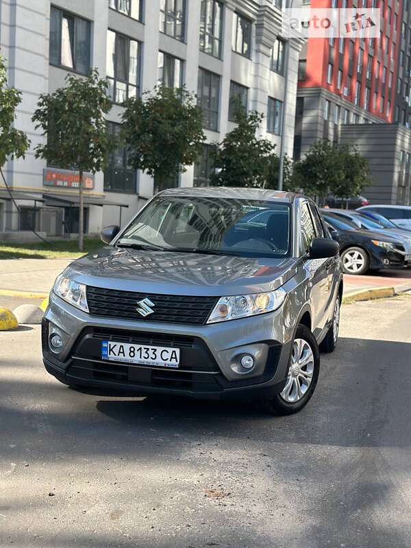 Suzuki Vitara (2021)