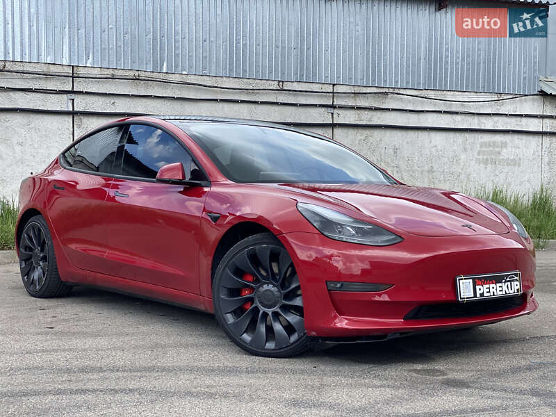 Tesla Model 3 (2021)