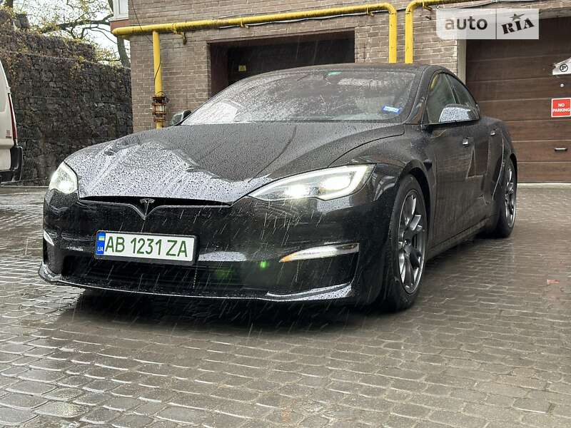 Tesla Model s (2022)