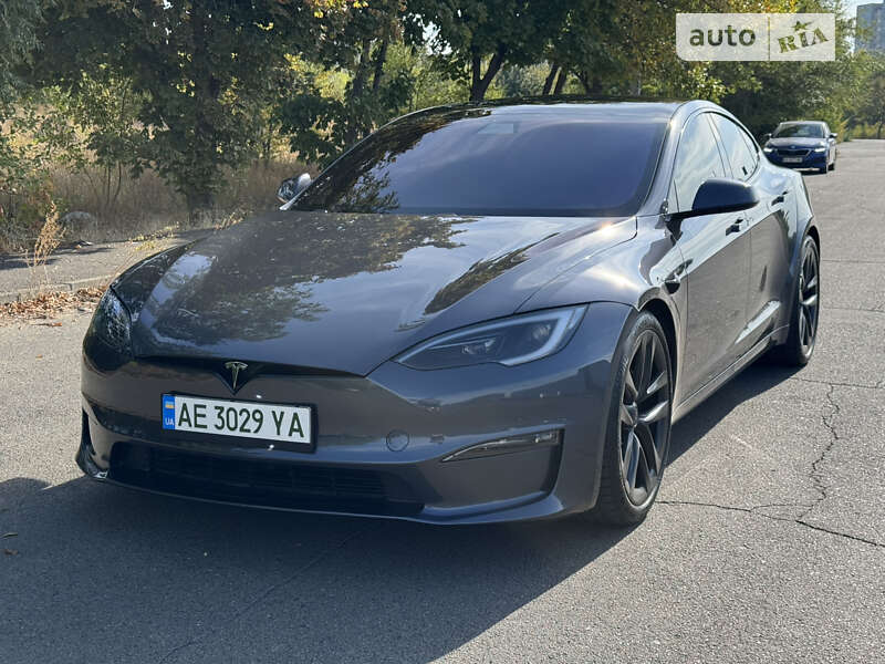 Tesla Model s (2022)