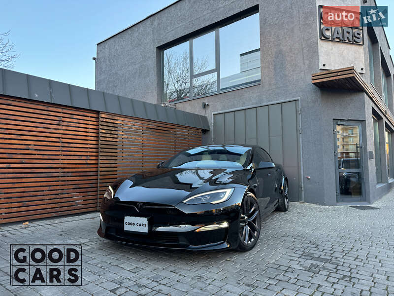Tesla Model s (2022)