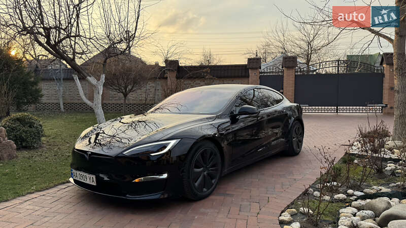 Tesla Model s (2022)