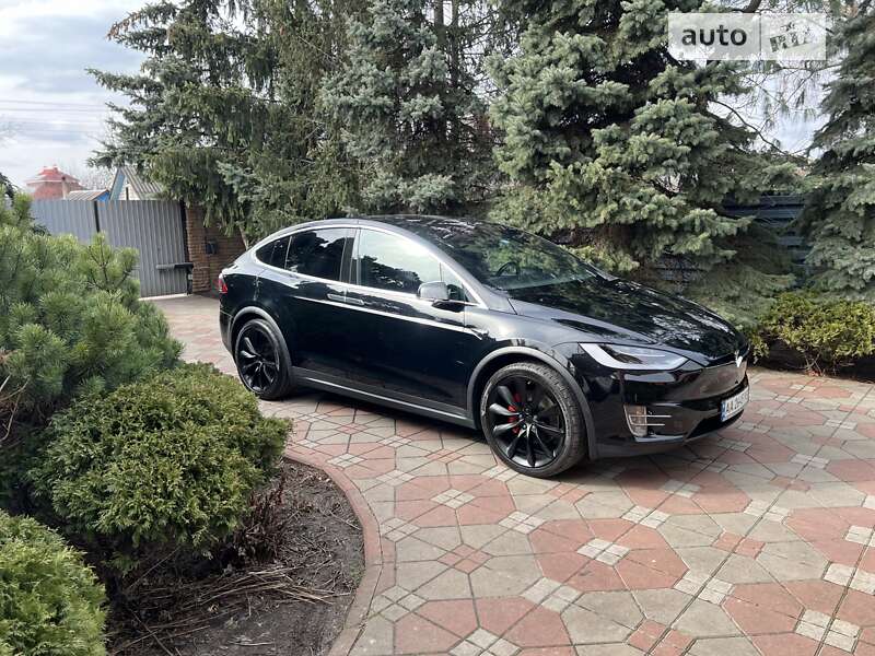 Tesla Model x (2017)