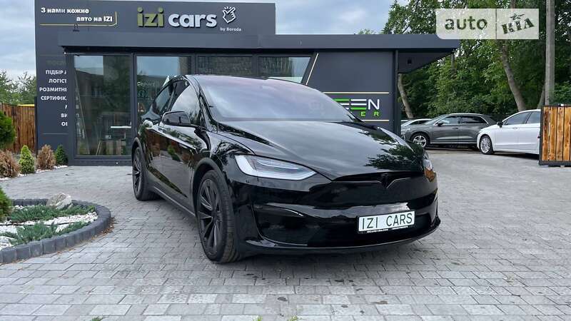 Tesla Model x (2022)