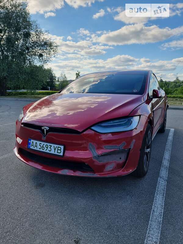 Tesla Model x (2022)