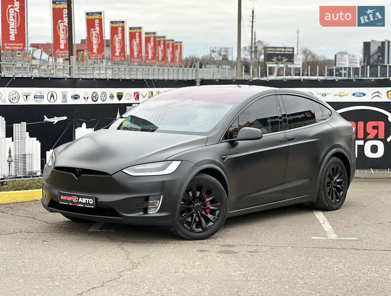 Tesla Model x (2018)