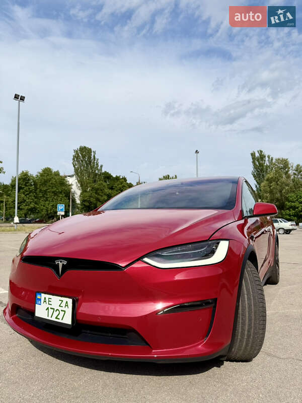 Tesla Model x (2022)