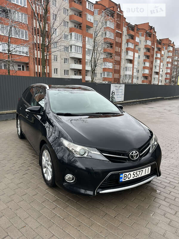 Toyota Auris (2013)