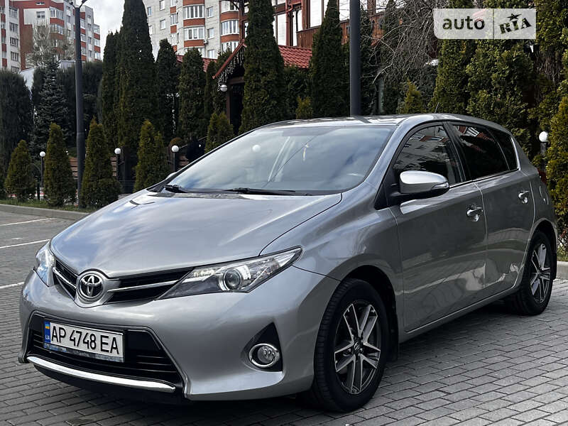 Toyota Auris (2015)