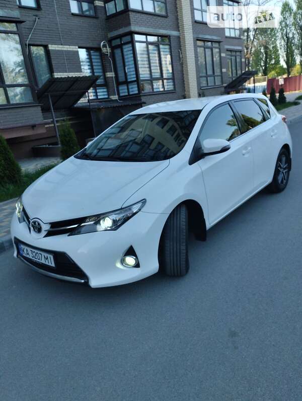 Toyota Auris (2015)