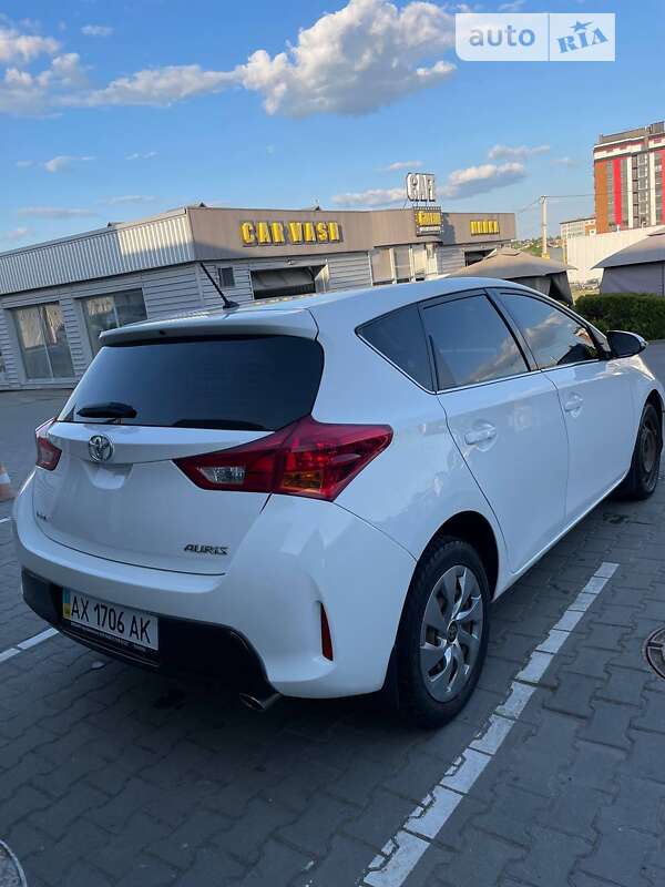 Toyota Auris (2014)