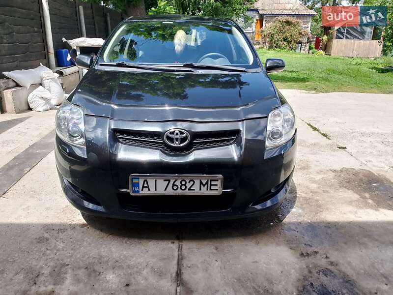 Toyota Auris (2007)