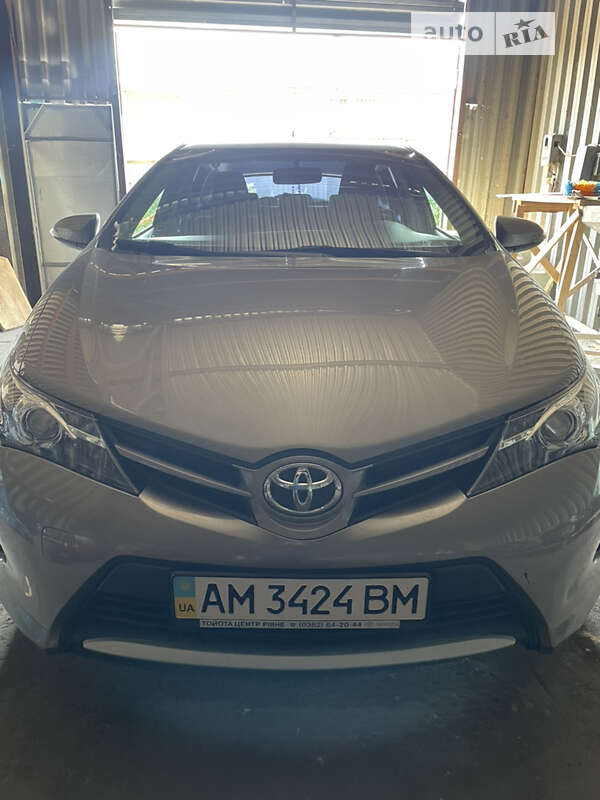 Toyota Auris (2013)