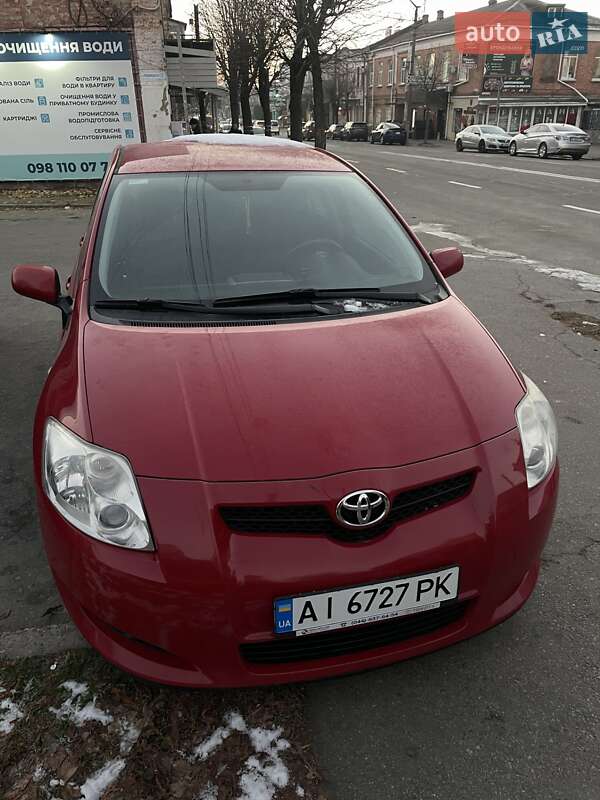Toyota Auris (2008)