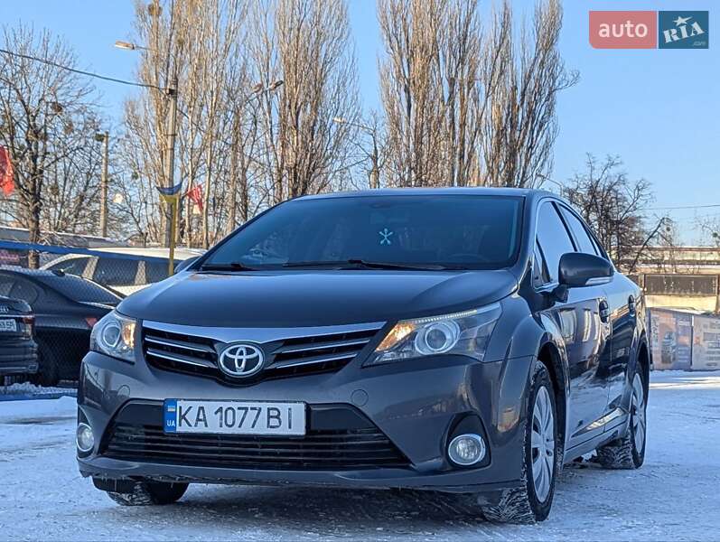 Toyota Avensis (2014)