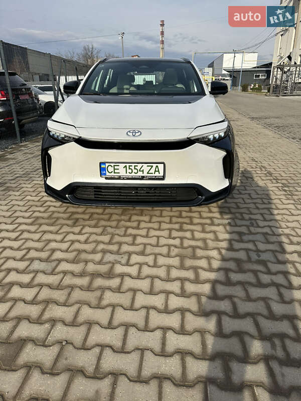 Toyota Bz4x (2022)